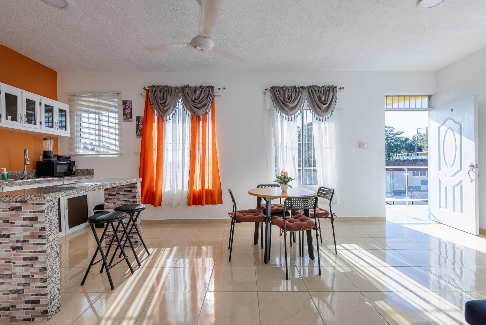 Edma Apartahotel Samana Exteriér fotografie